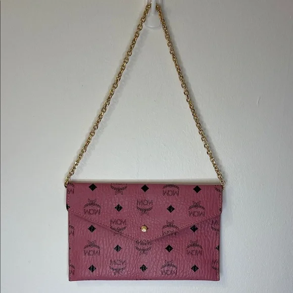 MCM Pink Envelope Clutch with Unbranded Gold Chain - Picture 3 of 9